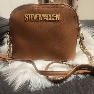 Steve Madden Tan Crossbody Bag with Gold Accents  💯New 💥not Tags💥💥💥💥💥💥💥